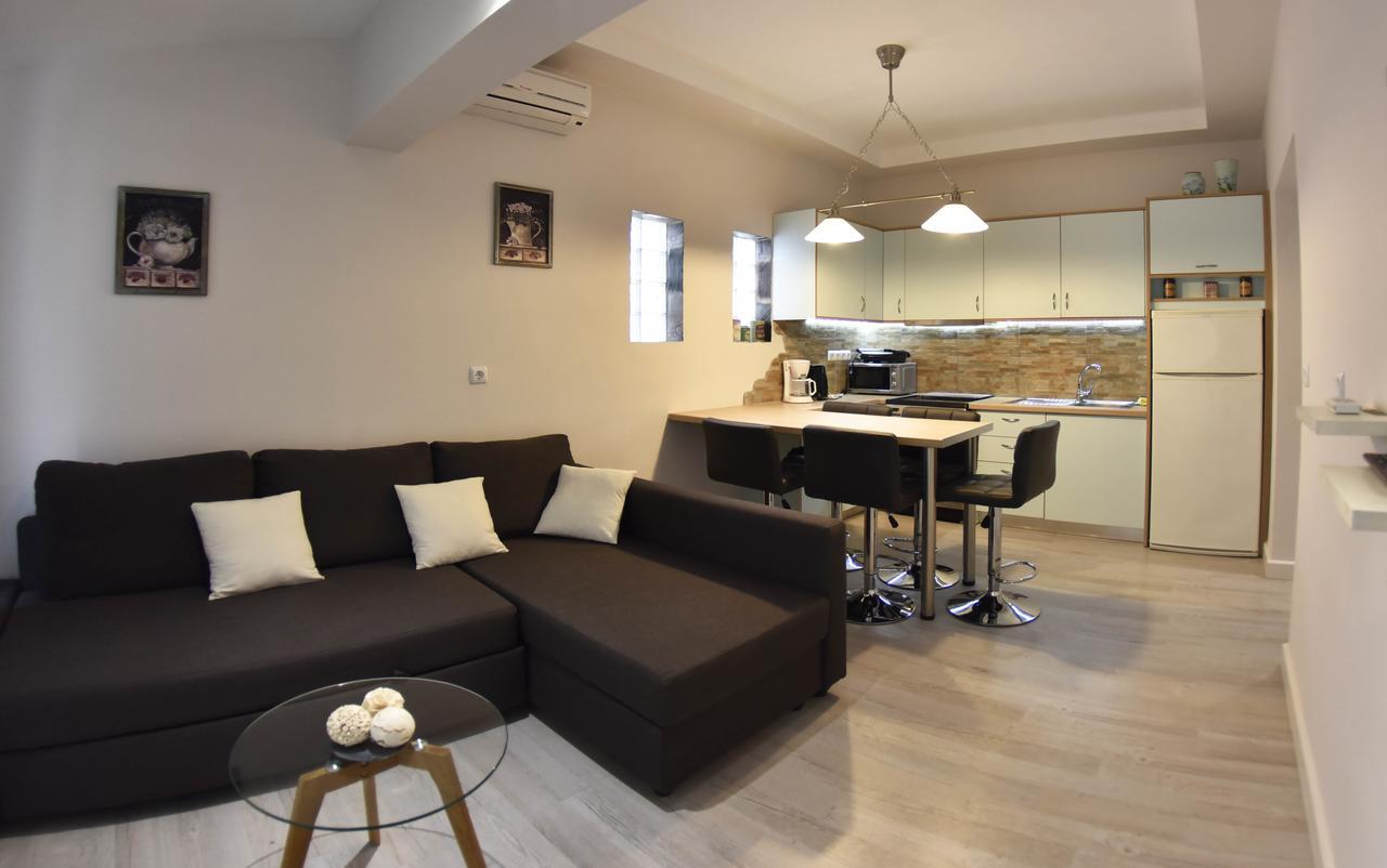 דירות קאסיופי Sousouro House מראה חיצוני תמונה